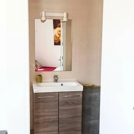 Le Piano Par Dodo-a-cassis Appartement Cassis